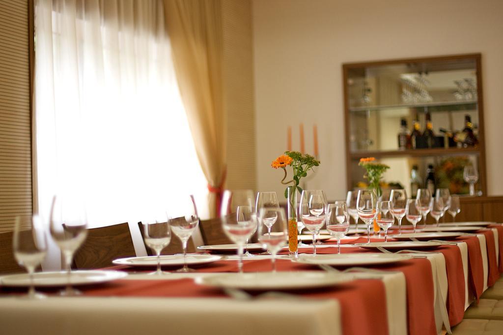 Hotel Jozef Idrija Extérieur photo