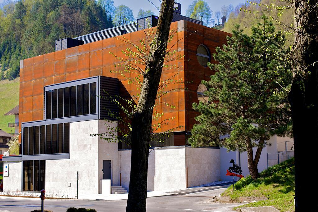Hotel Jozef Idrija Extérieur photo