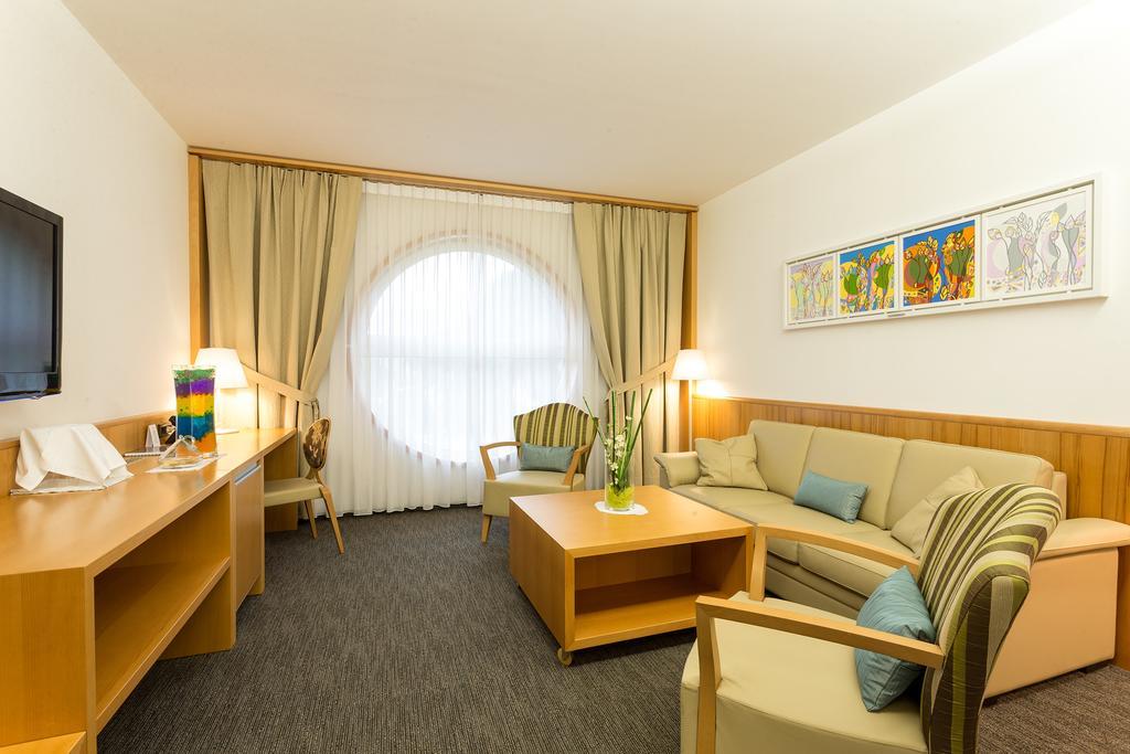 Hotel Jozef Idrija Chambre photo